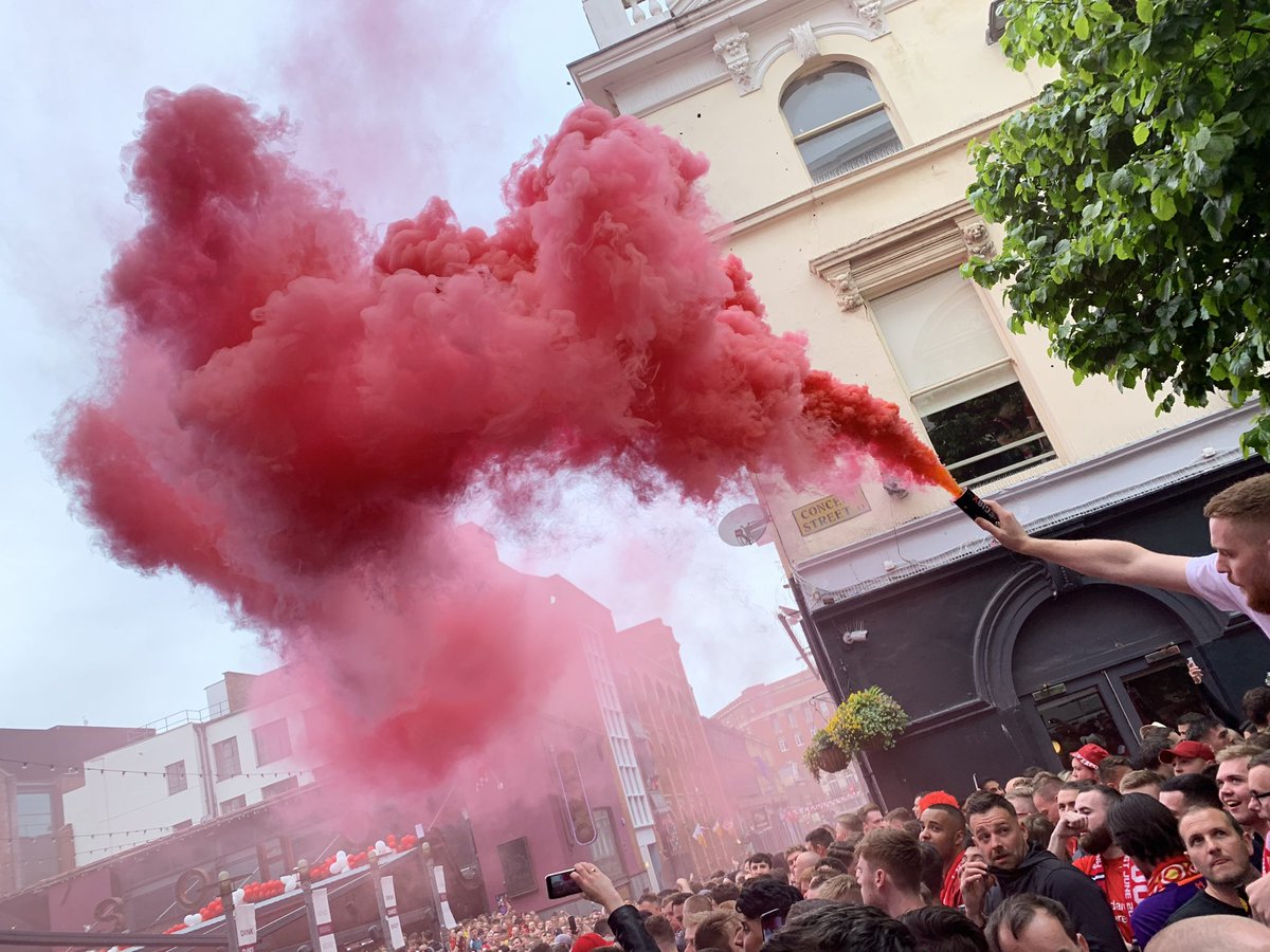 sjo_red7's tweet image. #JurgenRemindedUs #lfc 

The FA Cup Final was brilliant but the atmosphere in the city the day we won number 6 was incredible 
@TheAnfieldWrap