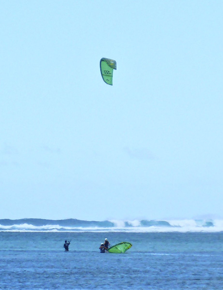I need to plan some summer sunshine and tune my #kitesurfing skills ☀️☀️☀️