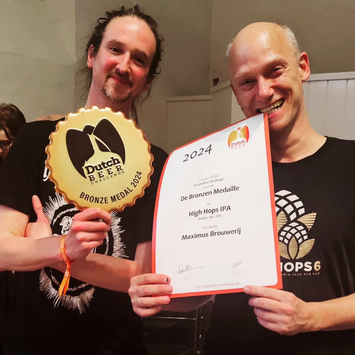 Brons Dutch Beer Challenge!
Gisteren vond weer de Dutch Beer Challenge plaats en... we hebben brons gepakt met onze High Hops 😀🤘🥉 IPA! #trots