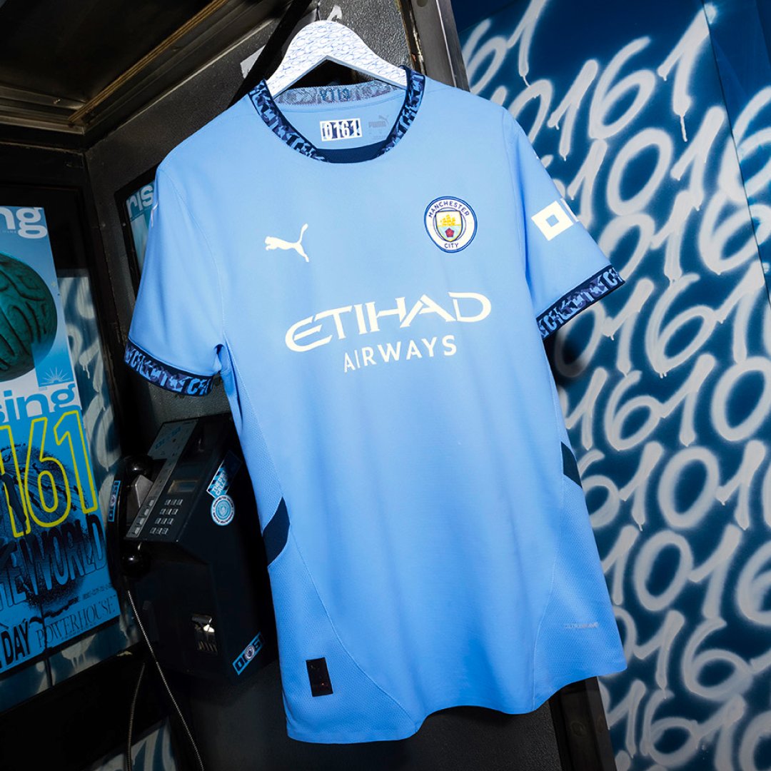 Rate #ManCity's new 2024/25 home shirt out of 10? 👀☎️

Shop here: kitbag.evyy.net/x9yXVv