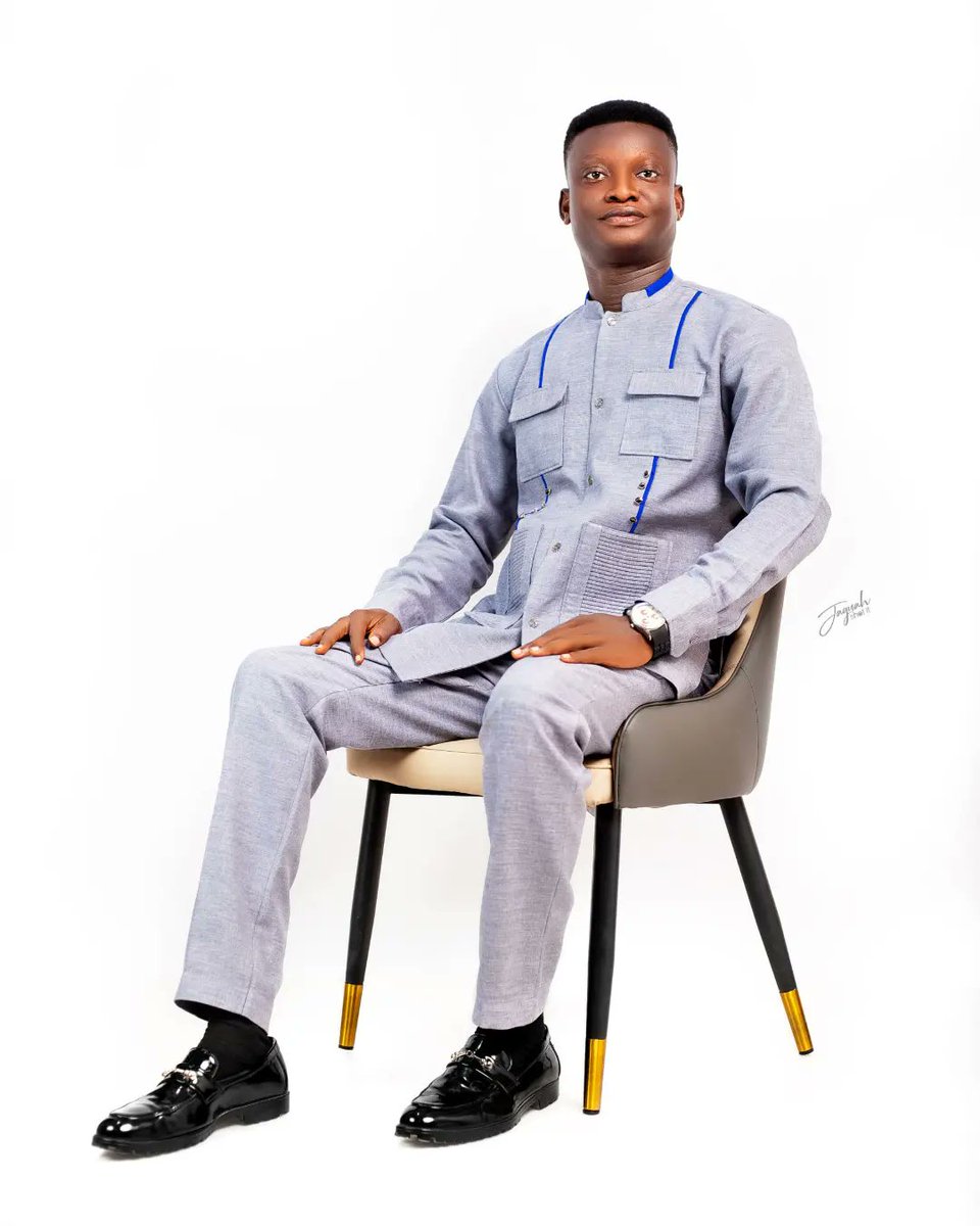 Dzoken_Official's tweet photo. The Research Maestro is +1 today 💃🏼💃🏼🤸🏾‍♂️🤸🏾‍♂️💃🏼
Thank you Holy Spirit for another Glorious phase 💯💯

"And this same God who takes care of me will supply all your needs from his glorious riches, which have been given to us in Christ Jesus". Philippians 4:19. https://t.co/itdBprS1xp