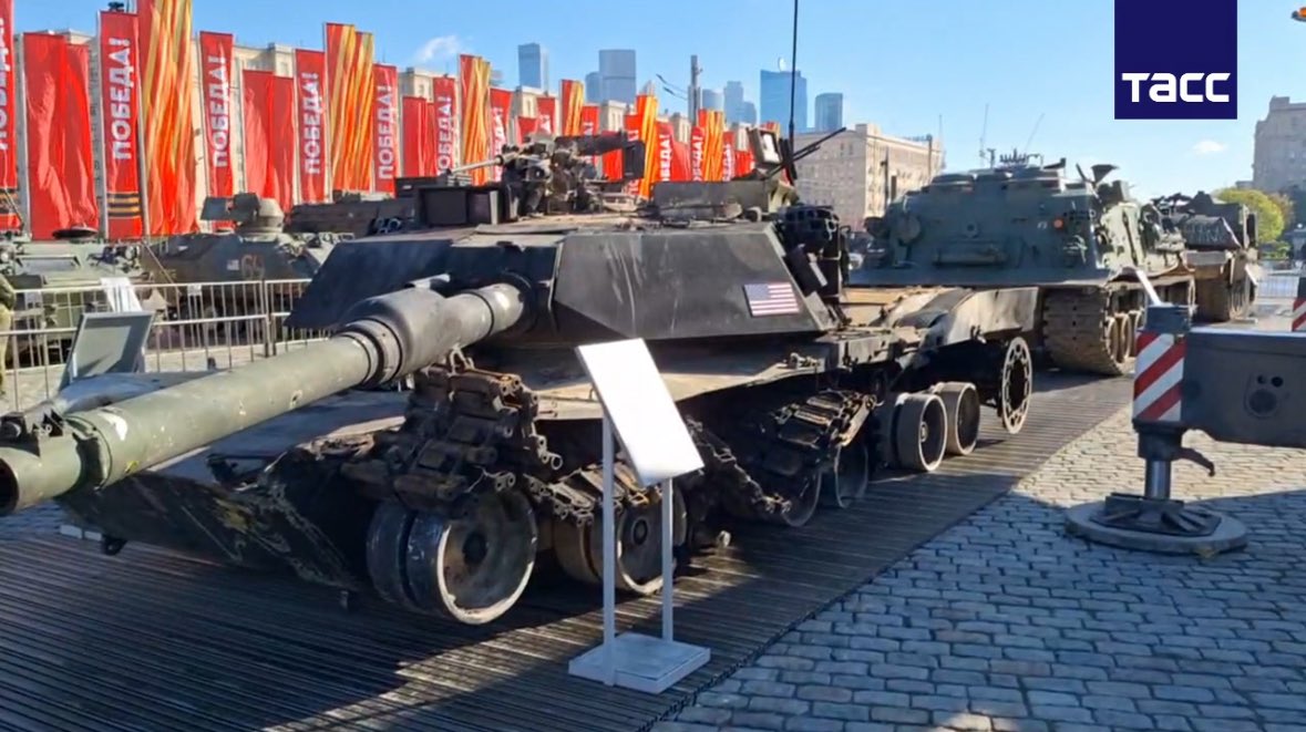 💬 I.#Zhdanova : 👉American officials demanded the withdrawal of the vaunted M1 #Abrams tanks from the front due to the threat from 🇷🇺 #UAVs. This is not surprising: the reports of the destruction of these combat vehicles come from the #SMO zone almost daily.