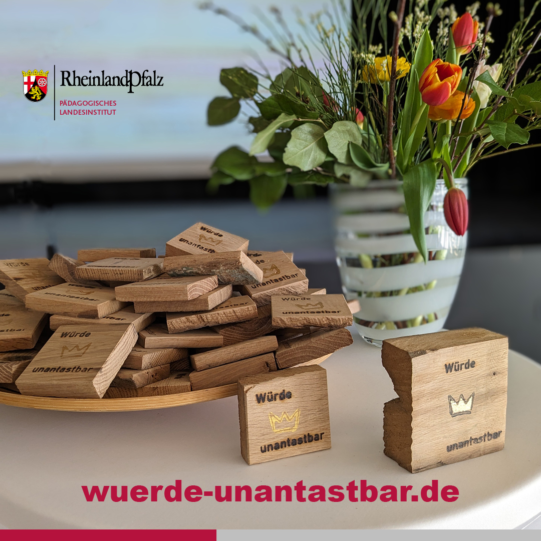 #75JahreGG #Würdeunantastbar (1) Die Würde des Menschen ist unantastbar. Sie zu achten und zu schützen ist Verpflichtung aller staatlichen Gewalt.
Aktionen im Rahmen von #Lehrkräftefortbildung u.a. der #iMedia 
Würdetafeln: #Schülerfirma DRS Neuwied
bildung.rlp.de/pl/wuerde-unan…