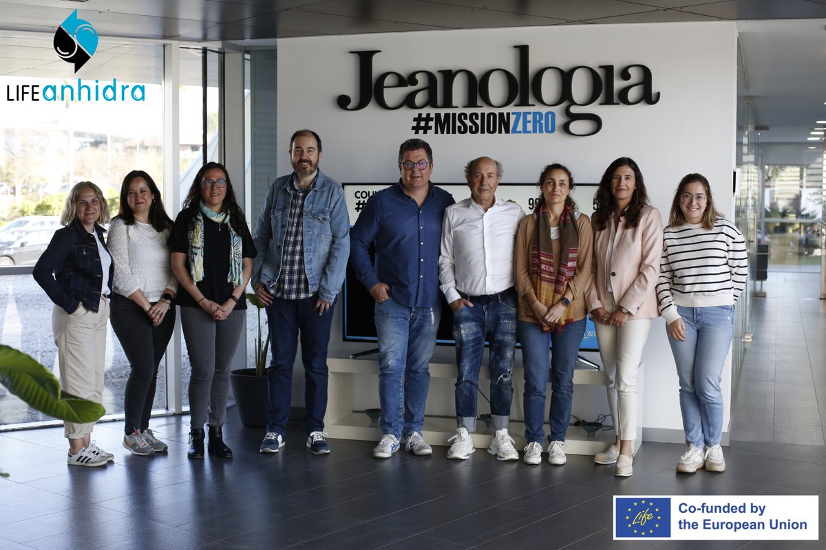 Meet our partners!🤝🛠👩‍🔬👨‍🔬👖💧 #LifeANHIDRA, the closed-loop system for re-using #water from finishing processes, is a @LIFEprogramme project developed by (1/3):
🛠 @Jeanologia: Coordinator. Design & construction of #ANHIDRA. Replication/exploitation 👉 jeanologia.com