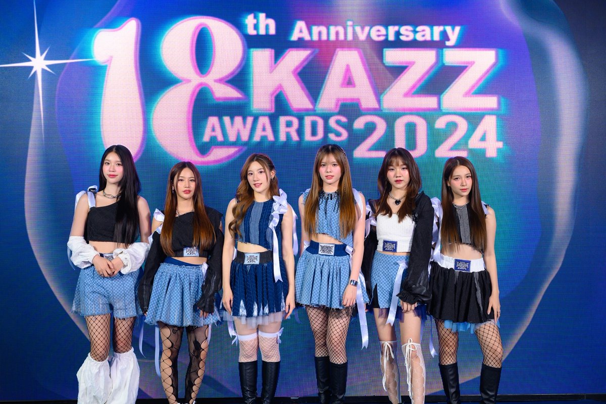 จัดเต็ม!! บรรยากาศฉลองครบรอบ 18 ปี ‘KAZZ MAGAZINE’ ดารา ศิลปินขวัญใจวัยรุ่นหลากหลายค่าย ตบเท้าเข้าร่วมแสดงความยินดี และรับรางวัลในงาน “KAZZ Awards 2024” facebook.com/OneTruthPressC… #KAZZAWARDS2024