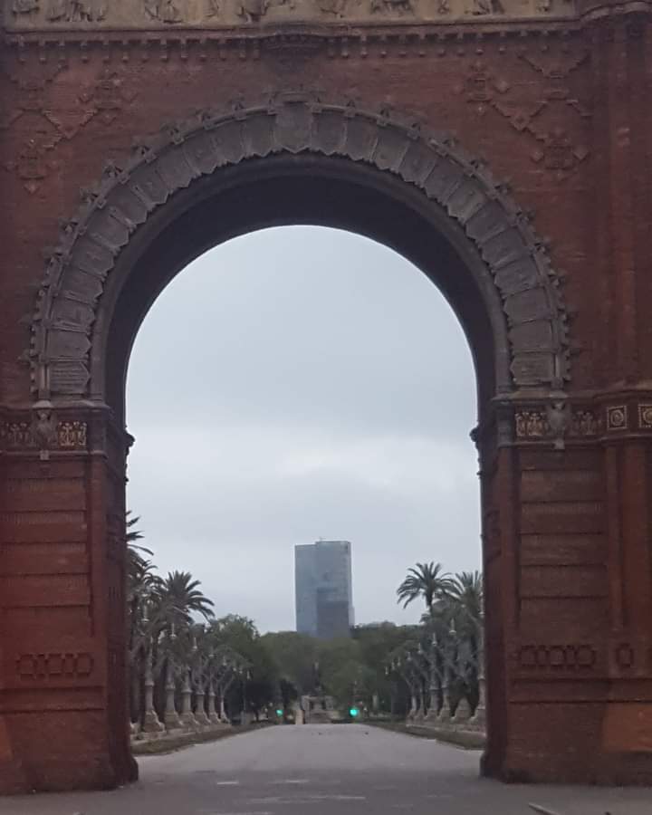 Passejant pel món. 
Barcelona. Arc de Triomf.  #Barcelona #bcn #arcdetriomf #travel #travelphotography #travellingourplanet @TravelMagazine