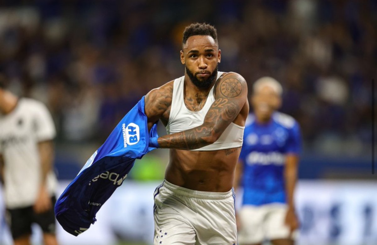 JOGADORES DO CRUZEIRO COM CONTRATO PRÓXIMO AO FINAL👇

(Julho)
- João Marcelo*
- Matheus Pereira*

(Dezembro)
- Neris
- W. Gasolina
- F. Machado 
- Lucas Silva
- Ramiro
- Rafael Bilu
- Rafa Silva
- A. Barreal*
- L. Villalba*
- J. Cifuentes*
- Gabriel Grando*
- Gabriel Veron*

*
