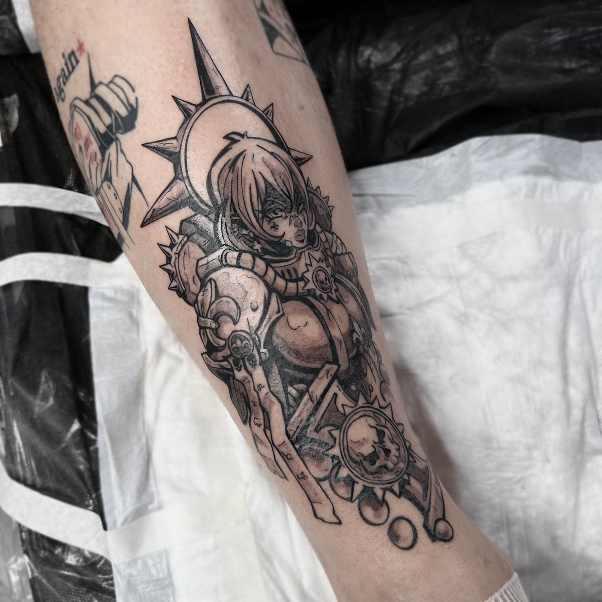 Adepta Sororitas | my tattoo project ❤️‍🔥

#warhammer40k #WarhammerCommunity #adeptasororitas #sistersofbattle #warhammer40000 @warhammer #WarhammerArt #art #tattoo @WH40kbestof #neotrad #neotraditionaltattoo #tattooidea #tattooartist #tattooart