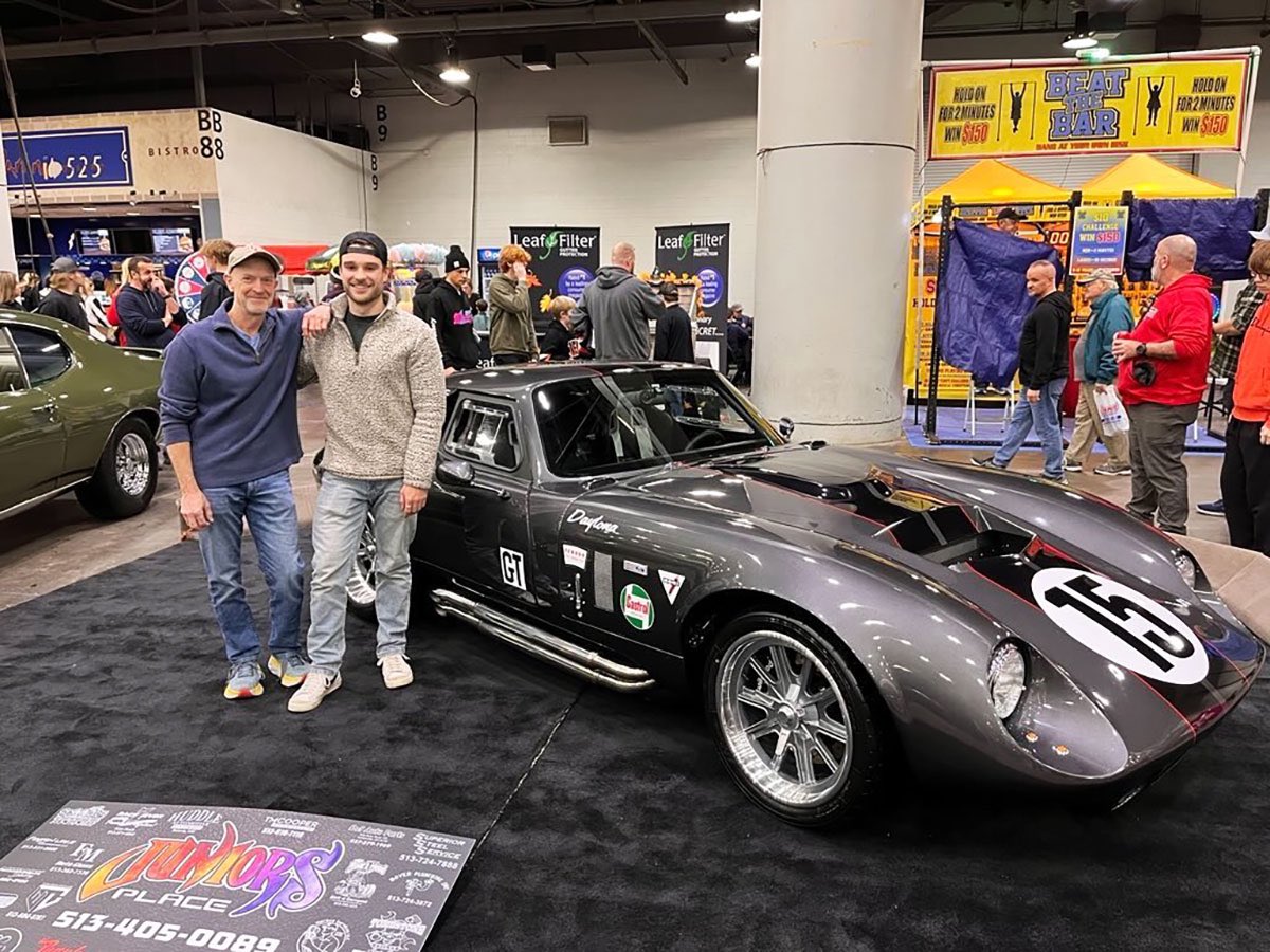 FactoryFive's tweet photo. We love to hear family build stories, and customer Alex V. &amp; his Dad shared photos and details of the #FactoryFive #Mk4 #Roadster and a #Type65Coupe they've graduated. Read more - https://t.co/2dpSoHW95L.

#factoryfivefamily #morethanacar #buildmemories #carsdaily #builtnotbought https://t.co/1djvLeycY0