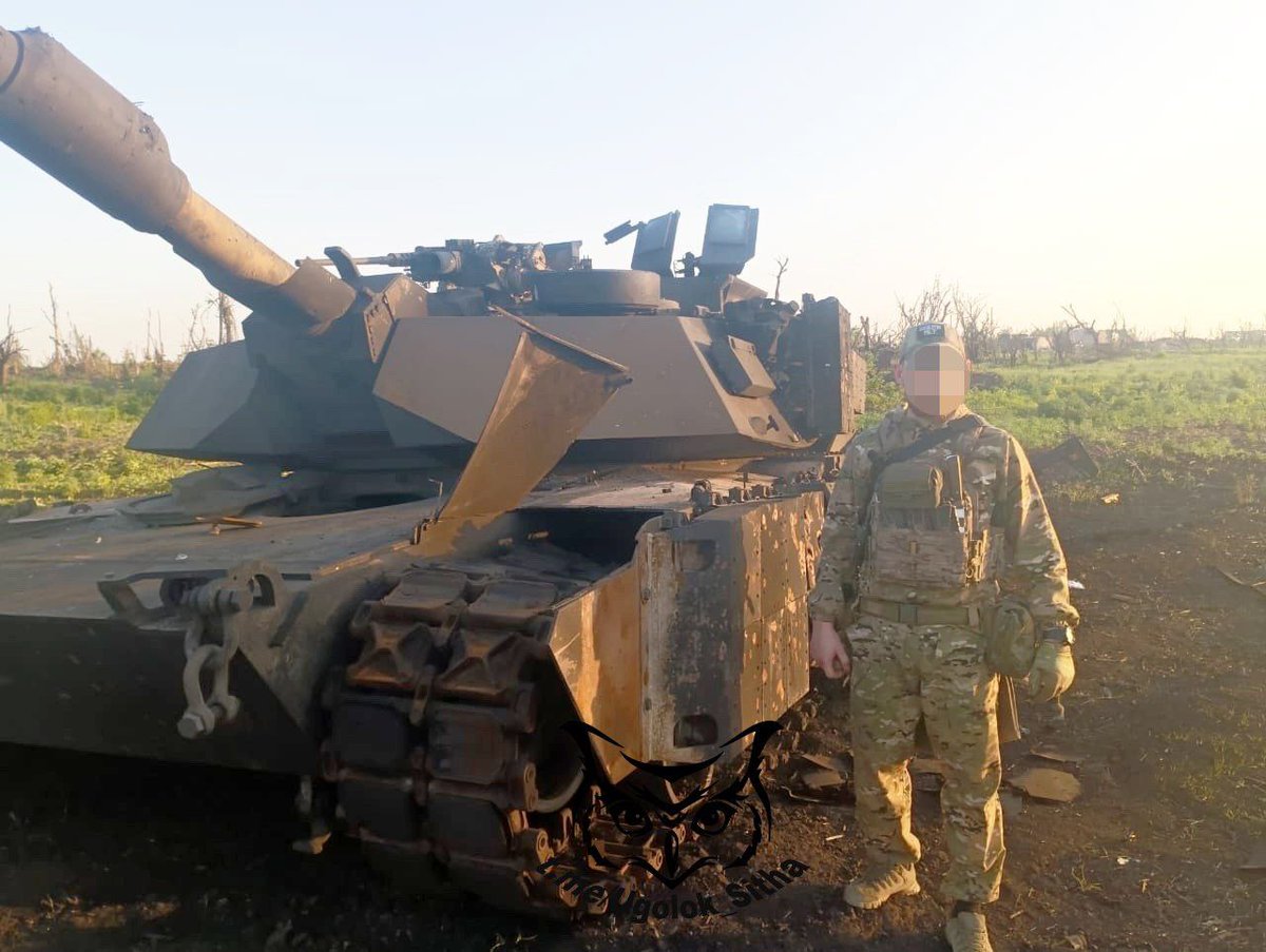 ⚡️ Another American tank M1A1SA #Abrams which became a trophy of the Russian army in the Donetsk direction.