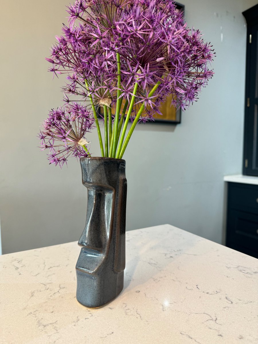 This may be the most perfect vase for alliums!