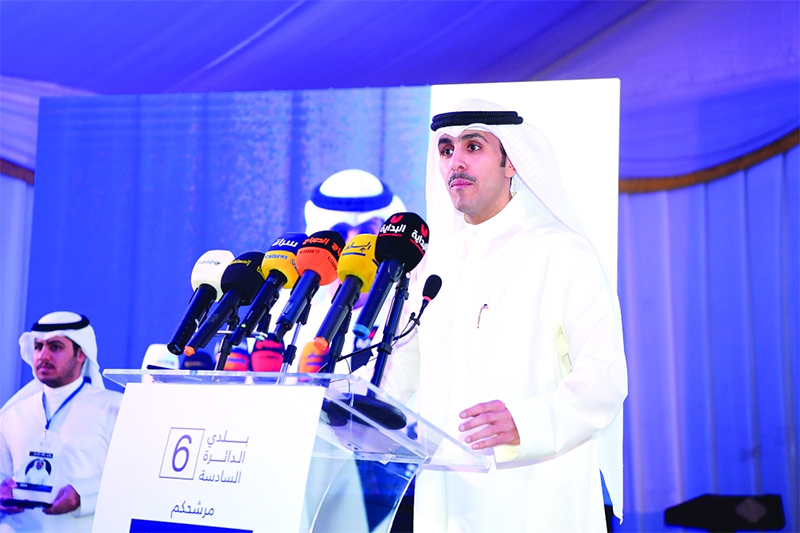 وليد الدغر لإصدار لائحة خاصة بالدواوين وتشديد الرقابة على شركات النظافة

- خلال افتتاح مقره الانتخابي أكد ضرورة توفير أراض إسكانية جديدة

alanba.com.kw/1237055/