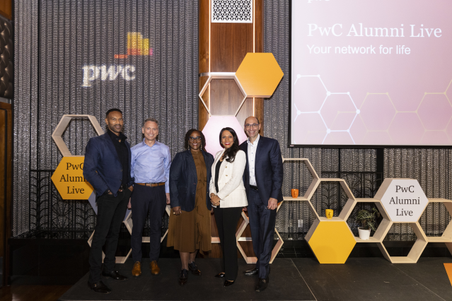 So excited to be joined by former PwCers at our Alumni Live event this week! Learn more about events like this and the benefits of being PwC alumni usalumni.pwc.com