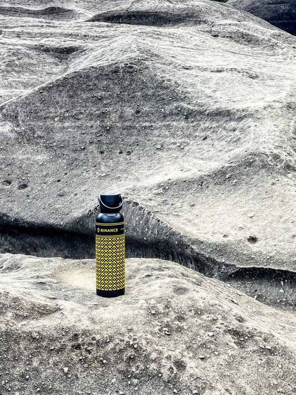 amandabinance's tweet image. Binance already on the moon 🚀🌑
When moon for #Bitcoin? ⤵️
#Binance #BTC #BNB