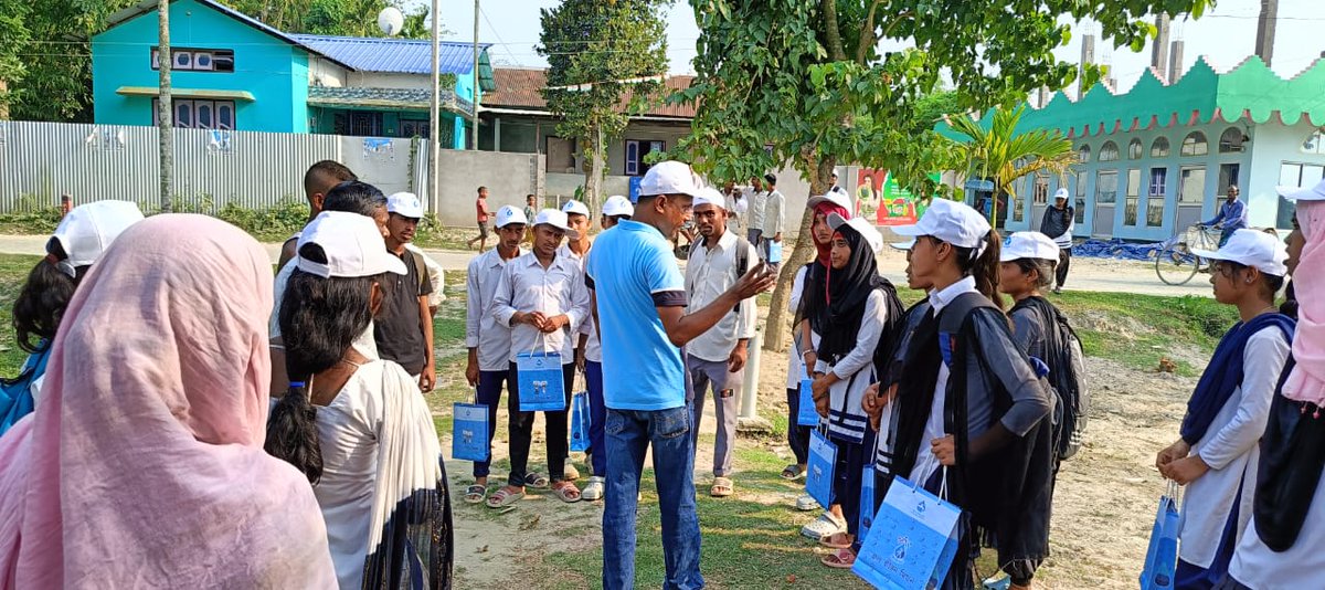 Today on 16th May, 2024, batch 1 has been given the training of the phase II of Jal Shala program at Dongra High School under Barpeta Block of Barpeta district.

#JalShala #JJMAssam #JalJeevanMission #HarGharJal #assam