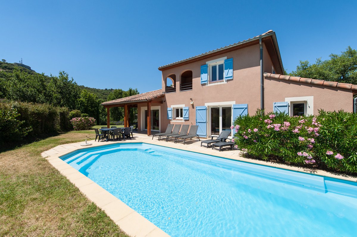 Dop Makelaars biedt te koop aan: Les Rives de l’Ardèche 46, Vallon-Pont-d'Arc, Frankrijk

Verkoopinformatie: dop.nl/woningen/les-r…

#dopmakelaars #frankrijk #ardeche #vallonpontdarc #avendre #forsale #tekoop #vakantie #genieten
