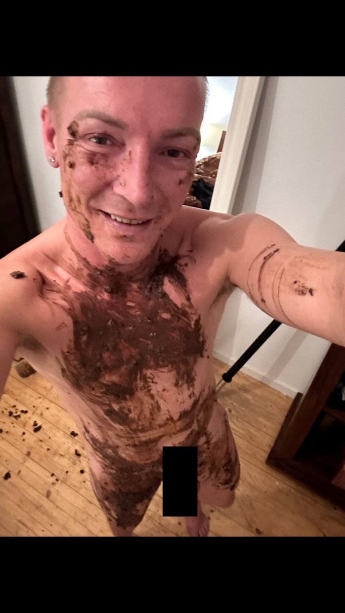 🚨🇩🇪  German Politician & Liberal Martin Neumaier went viral yesterday as he filmed himself licking a public toilet. 

Today this photo has emerged of him covered in 💩 

Liberalism is a mental illness.
