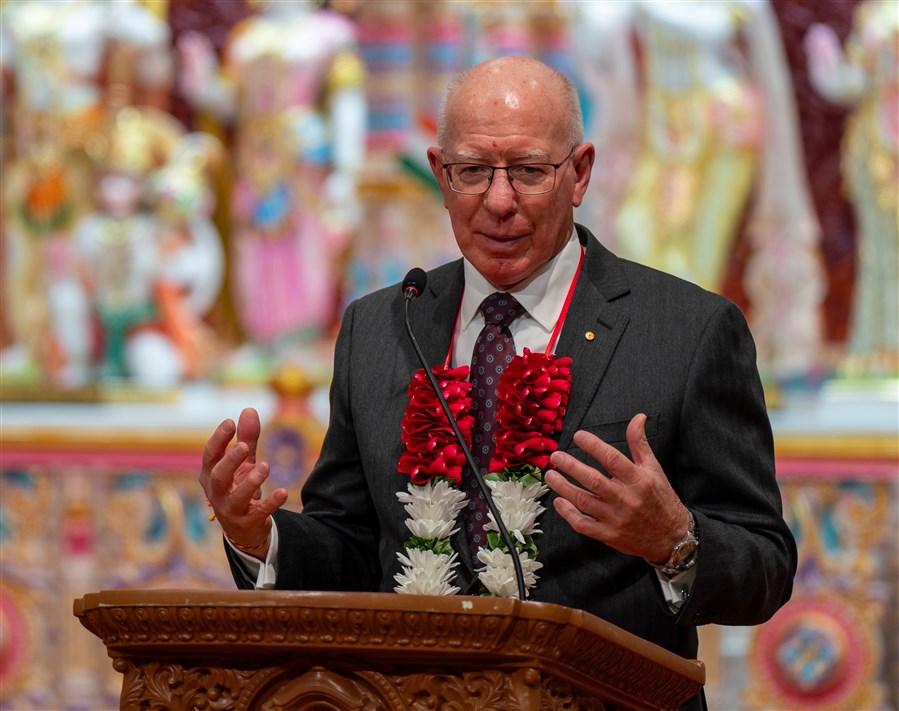 Governor-General of Australia Visits BAPS Shri Swaminarayan Mandir and Community Centre, Canberra, Australia gfrc6.app.goo.gl/6Z7w