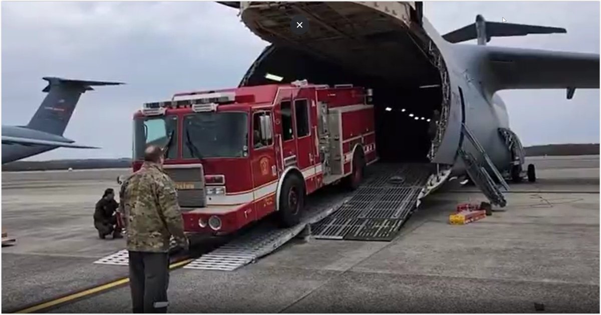 Ever wonder what happens to retired Fire apparatuses when departments receive new equipment and have enough equipment in their spare fleet?   The MA #NationalGuard is coordinating a donation of two engines from @BostonFire to the Paraguayan military. ow.ly/7BZH50RotKi