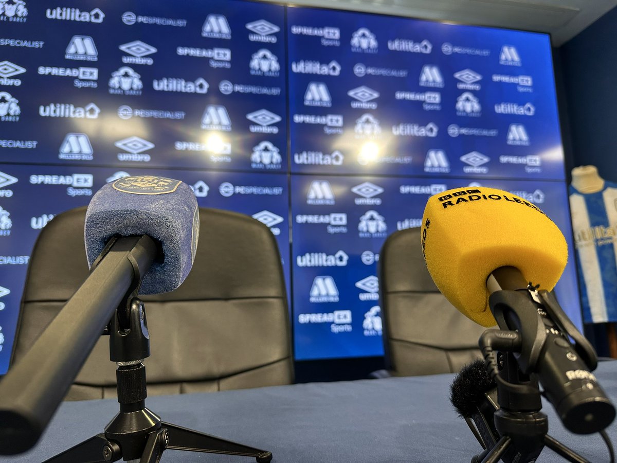 We’re here at Canalside for the unveiling of Michael Duff as Huddersfield Town’s new head coach. 🎙️🔵⚪️

He’s due to speak at 2pm, we’ll have updates via this thread below. 👇

#HTAFC | #BBCFootball | #BBCEFL