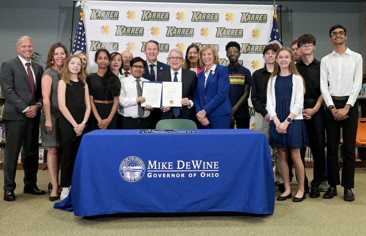 While visiting @KarrerMS in Dublin yesterday, I signed House Bill 250, which requires every school district in Ohio to develop a cell phone policy to minimize student use of smartphones in K-12 schools. By limiting cell phone use at school and reducing classroom distractions,