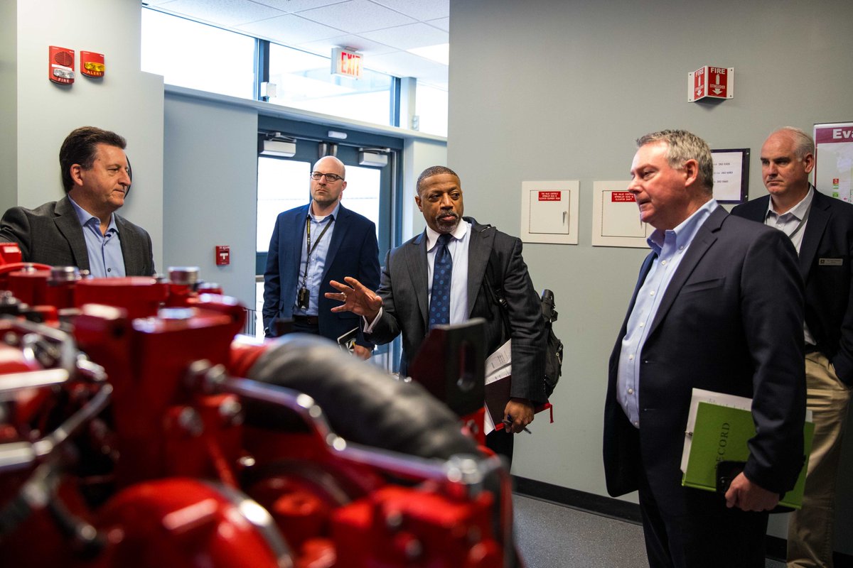 Garry Bishop, Deputy Director for Land and Expeditionary Warfare, was at the Detroit Arsenal and Selfridge Air National Guard Base learning more about our lab capabilities and how we continuously transform ground vehicle technology to help the Army be more adaptable and flexible.