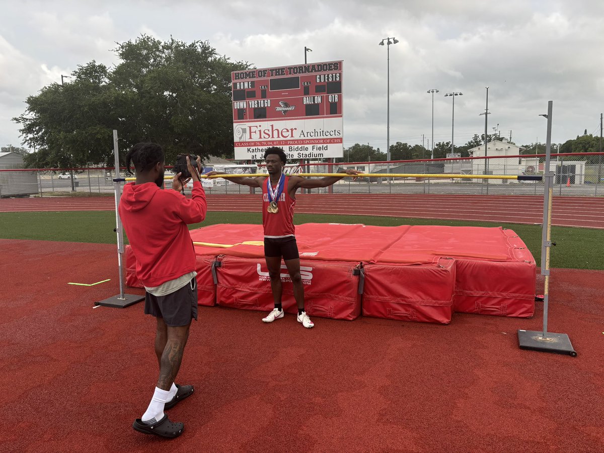 Coach Andre(ΩΨΦ)5ive Spr. 23 HP (@coach_andre3000) on Twitter photo Clearwater HS FL 2024 3A Region 3 High Jump Champion Nicho Simes signing day 1p auditorium today. 2 sport athlete set for States in Jacksonville Fl He will be attending Washington College <a href="/washcollmbb/">Washington College Basketball</a> <a href="/nicho2fly/">Nicho “joker” Simes</a> <a href="/PSBTampaBay/">Pro Skills Tampa</a> <a href="/CoachCpRobbie/">Colin Robbie</a> <a href="/UNFOspreys/">UNF Athletics</a> <a href="/FHSAA/">FHSAA</a> Clearwater HS FL 2024 3A Region 3 High Jump Champion Nicho Simes signing day 1p auditorium today. 2 sport athlete set for States in Jacksonville Fl He will be attending Washington College <a href="/washcollmbb/">Washington College Basketball</a> <a href="/nicho2fly/">Nicho “joker” Simes</a> <a href="/PSBTampaBay/">Pro Skills Tampa</a> <a href="/CoachCpRobbie/">Colin Robbie</a> <a href="/UNFOspreys/">UNF Athletics</a> <a href="/FHSAA/">FHSAA</a>