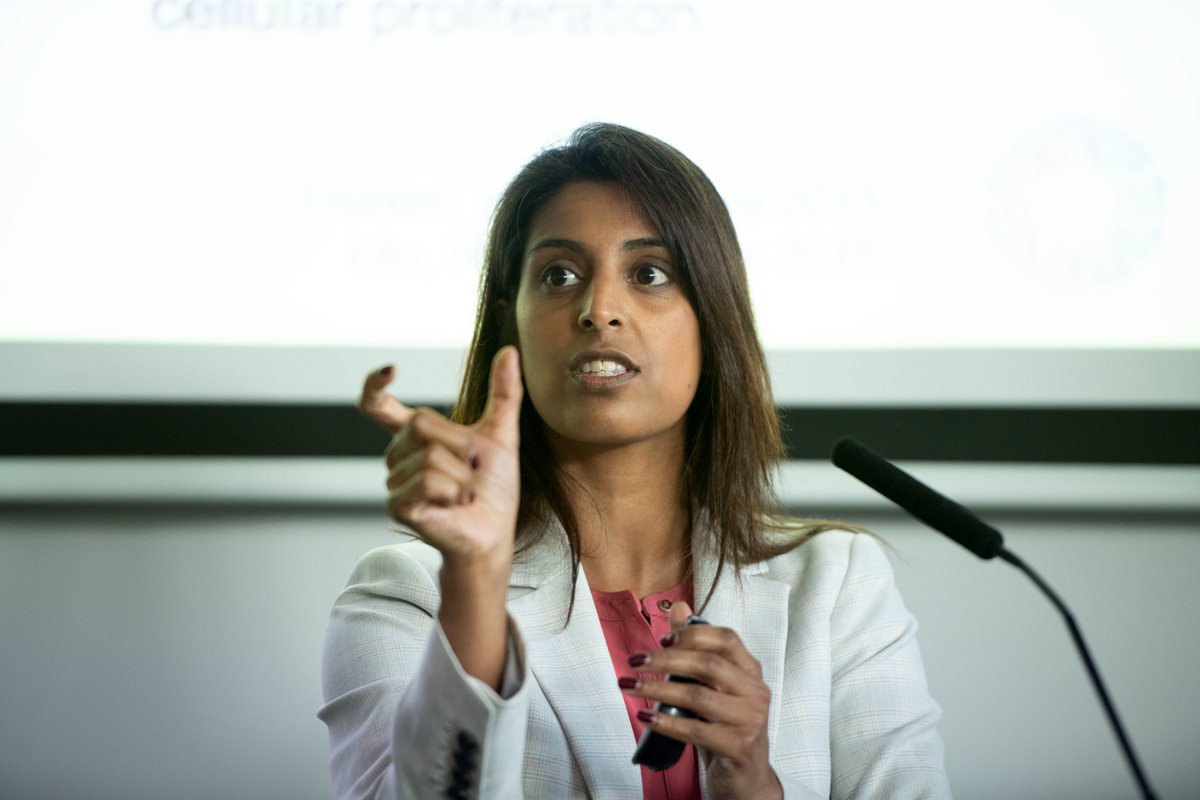 Prof Jarushka Naidoo @DrJNaidoo discussed recent progress in #LungCancer including precision medicine, immunotherapy and genetics. She highlighted how understanding populations is key to bringing this progress to patients. #CancerCareForAll2024 @RCSI_Irl @Beaumont_Dublin