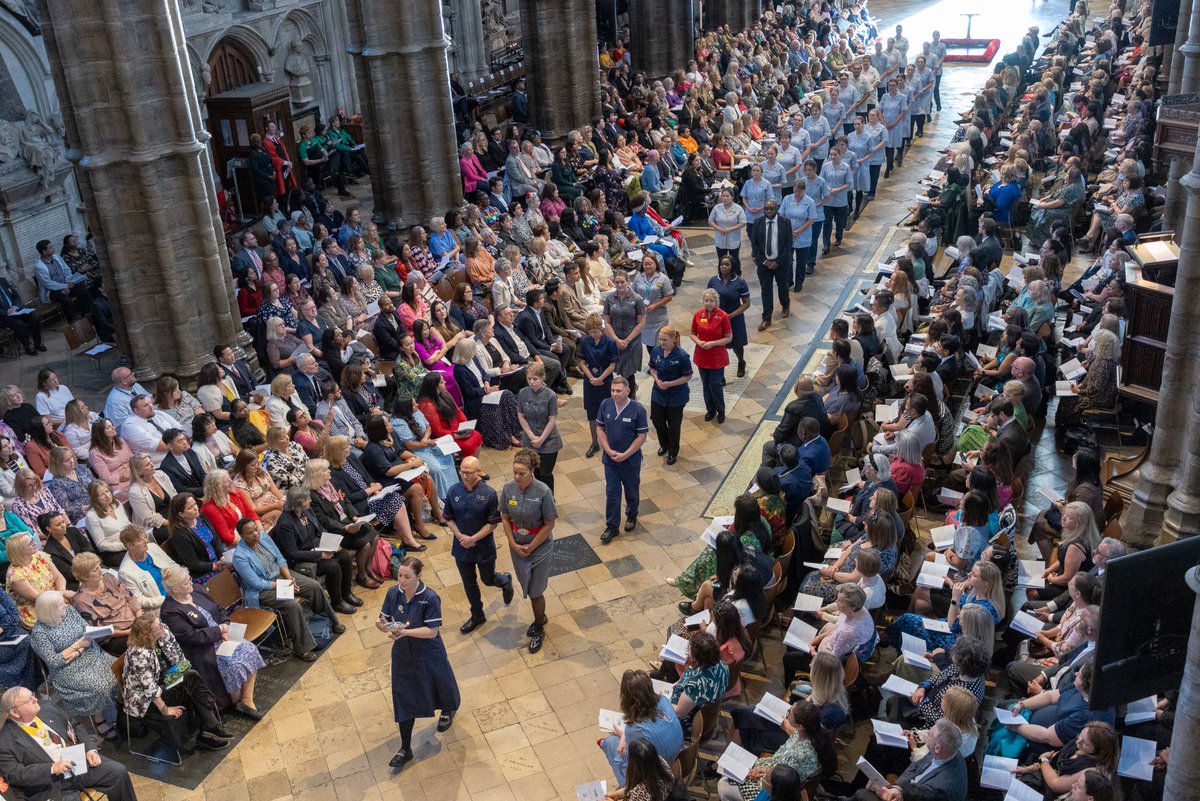 Yesterday we welcomed nurses and midwives from the UK and around the world to the Abbey for our annual service commemorating the life of Florence Nightingale. You can find out more and see pictures from the service at: westminster-abbey.org/abbey-news/flo…