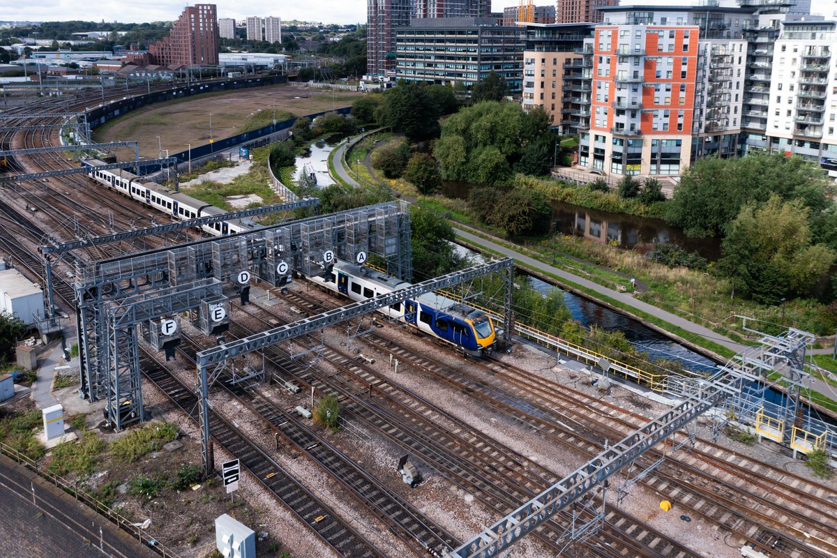 Did you know all #railway licences have an environment condition? We make sure operators are working to protect the environment through our regulatory role 🚆 We’ve just published a report on how well they are doing. Learn more: orr.gov.uk/search-news/ou…