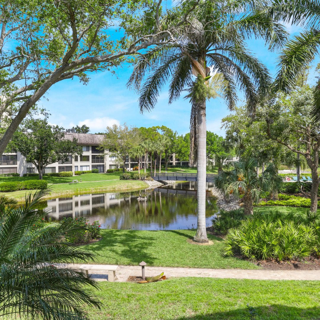 Price improvement! Come see this beautiful Pelican Bay residence with incredible views at our Open House this Sunday 5/19 from 1:00PM-4:00PM.

🏠 Offered at $799,000

📍 5954 Pelican Bay Blvd, Unit 223, Naples, FL 34108

#OpenHouse #PelicanBay #NaplesOpenHouse #NaplesFlorida