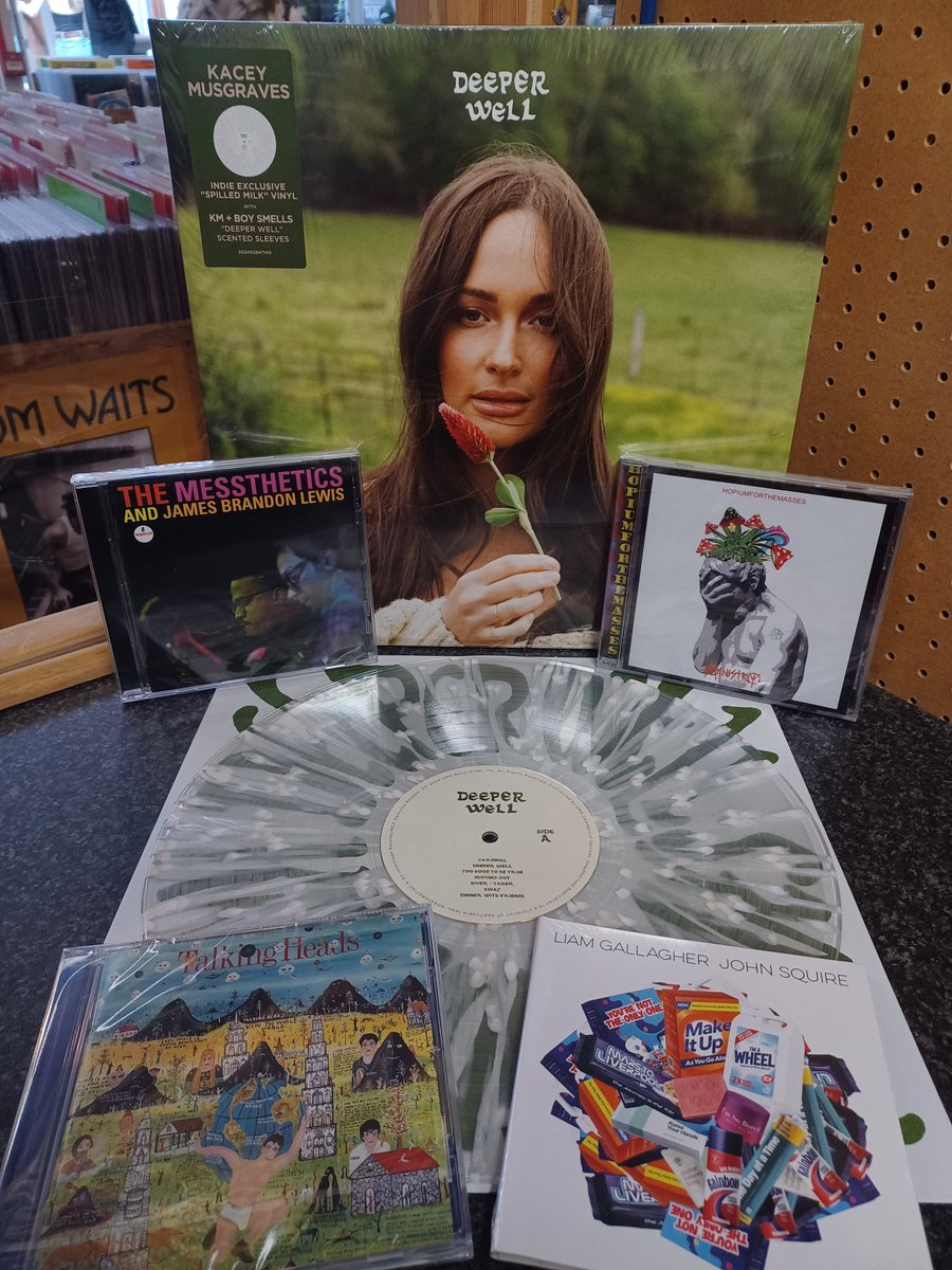 BACK IN STOCK A great day for restocks today, lots back in on Vinyl + CD inc @superfurry @Neilyoung Ltd pressings, classics from @Portisheadinfo @pinkfloyd @MazzyStar + plenty more from @KaceyMusgraves @WeAreMinistry @DUALIPA @billieeilish + more ❤️