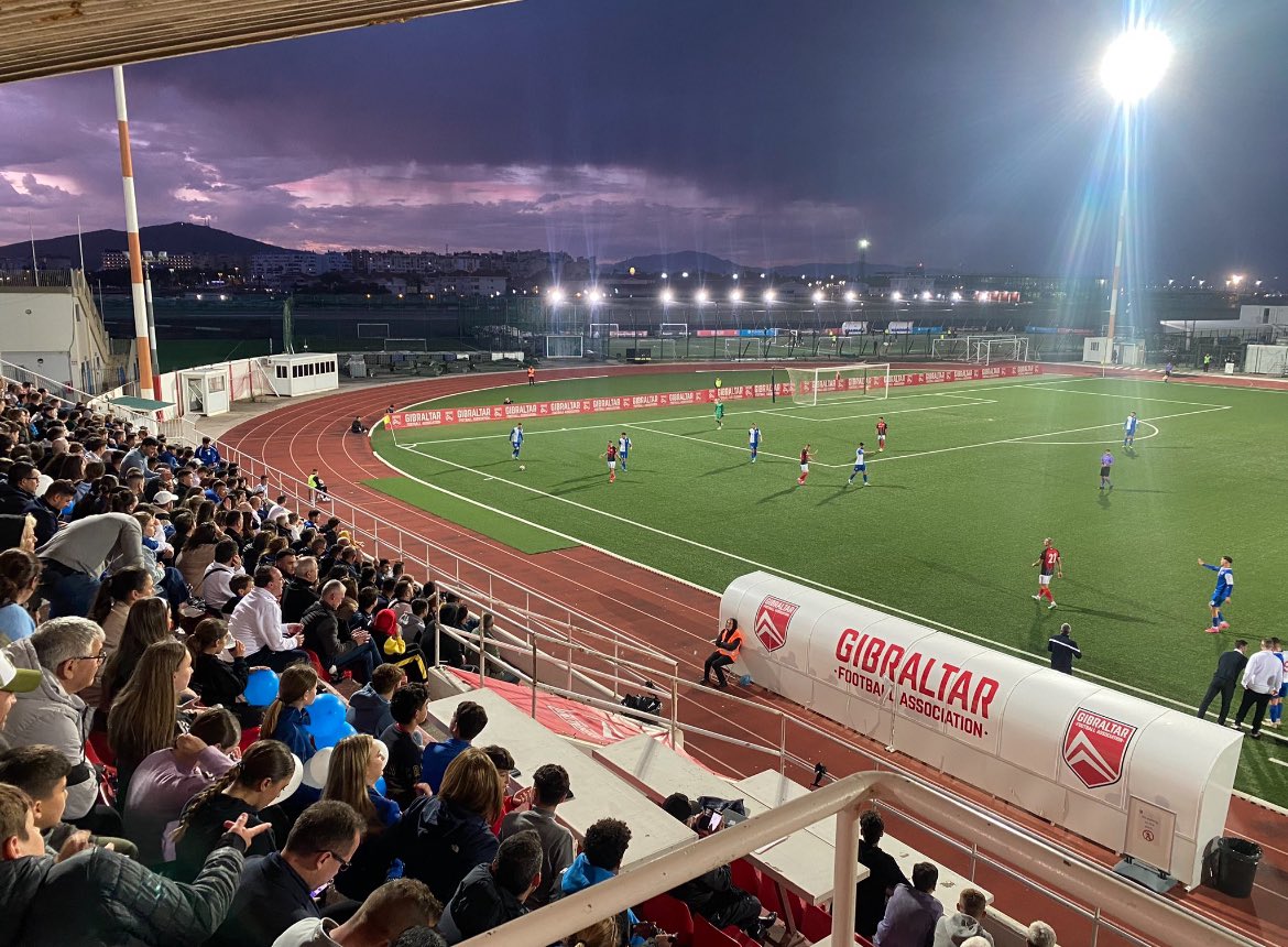 El Balón de Gibraltar tweet media