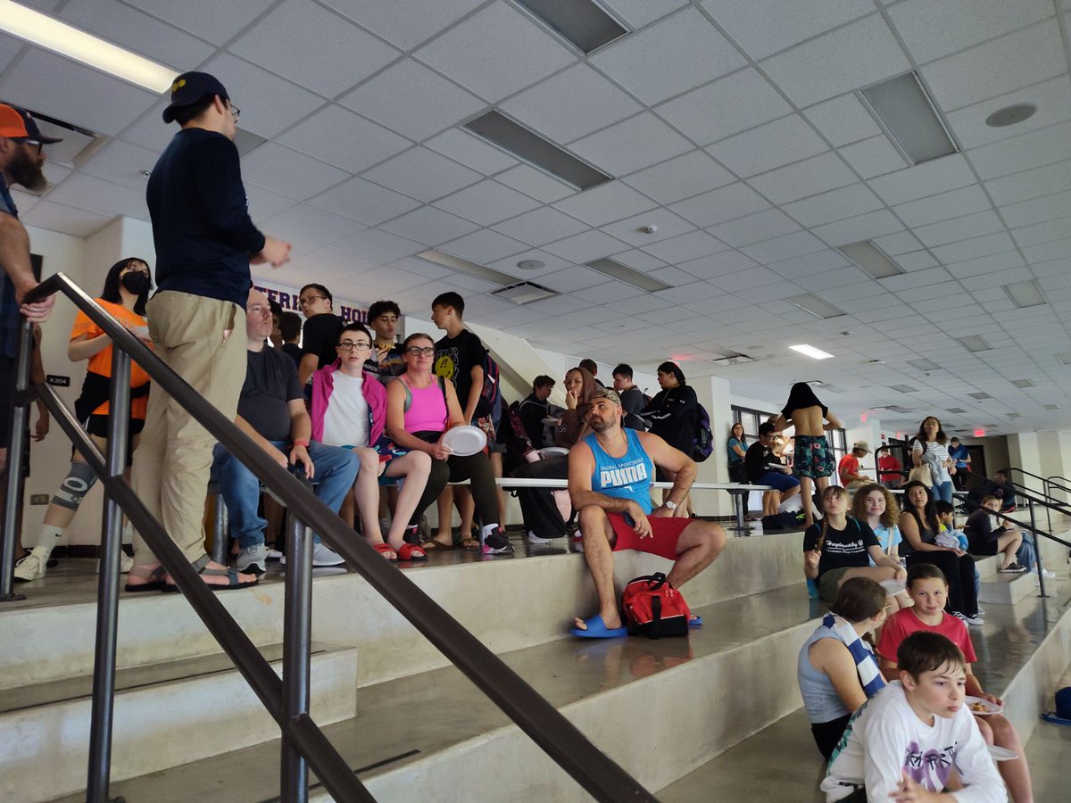 Cooper MS PE (@coopermspe1) on Twitter photo We had a great time at our Water Polo Clinic yesterday!🤽♂️ We had a HUGE turn out & ran through some skills, drills, & scrimmages of polo basics! Our students did great & hope they will sign up for summer polo sessions at NIPC or NWC!🤩👏
<a href="/ccsd21cooper/">Cooper Middle School</a> <a href="/Bison_Aquatics/">Bison Aquatics</a> We had a great time at our Water Polo Clinic yesterday!🤽♂️ We had a HUGE turn out & ran through some skills, drills, & scrimmages of polo basics! Our students did great & hope they will sign up for summer polo sessions at NIPC or NWC!🤩👏
<a href="/ccsd21cooper/">Cooper Middle School</a> <a href="/Bison_Aquatics/">Bison Aquatics</a>