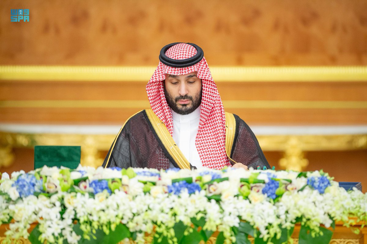 SaudiNews50's tweet photo. عاجل..

صدر عن الديوان الملكي اليوم البيان التالي:

" بيان من الديوان الملكي"

بناءً على توجيه خادم الحرمين الشريفين الملك سلمان بن عبدالعزيز آل سعود ــ حفظه الله ــ فقد غادر بحفظ الله ورعايته صاحب السمو الملكي الأمير محمد بن سلمان بن عبدالعزيز آل سعود ولي العهد رئيس مجلس الوزراء، هذا اليوم الخميس 8 / 11 / 1445هـ الموافق 16 / 5 / 2024م، لترؤس وفد المملكة المشارك في اجتماع الدورة العادية الثالثة والثلاثين لمجلس جامعة الدول العربية على مستوى القمة الذي سيعقد في مملكة البحرين.

حفظ الله سموه في سفره وإقامته.

-
