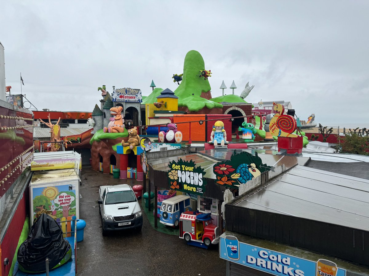 🌧️☔ Unfortunately, due to the rain, Joyland will not be open today. 🌧️☔ We're keeping our fingers crossed for better weather tomorrow! If conditions improve, we plan to open our gates at 11am, weather permitting. Stay tuned for updates, and thank you for your understanding. 🐌