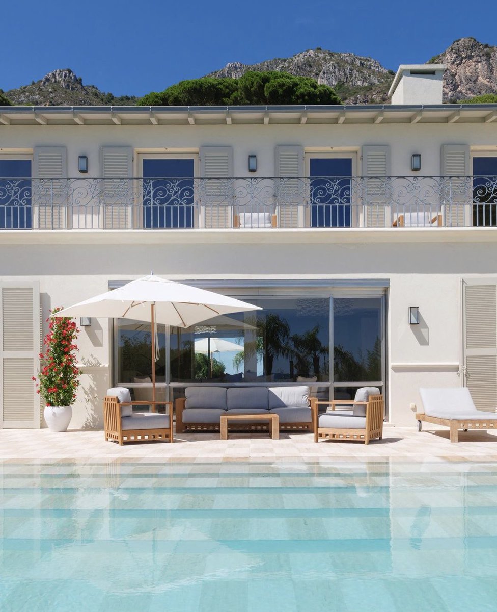 frrivieraguide's tweet photo. Lovely House by #astralpropertiesmc In Èze-sur-Mer. By Yvan Grubski #eze #ezesurmer #immobilier #immobiliare #realestate #luxuryproperties #luxuryproperty #frenchriviera 1/2 https://t.co/gj5Cu1vyQm