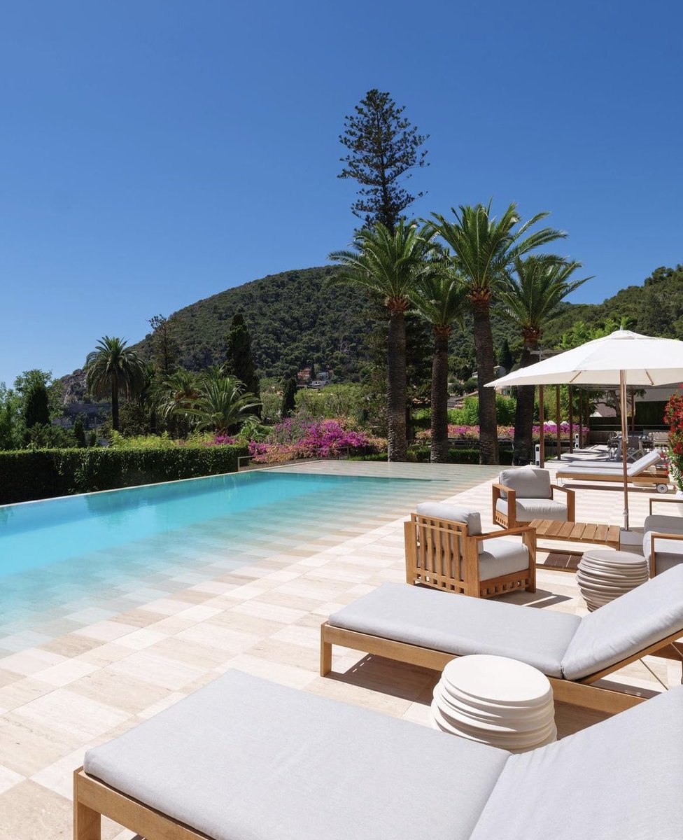 frrivieraguide's tweet photo. Lovely House by #astralpropertiesmc In Èze-sur-Mer. By Yvan Grubski #eze #ezesurmer #immobilier #immobiliare #realestate #luxuryproperties #luxuryproperty #frenchriviera 2/2 https://t.co/2l2MmE438J