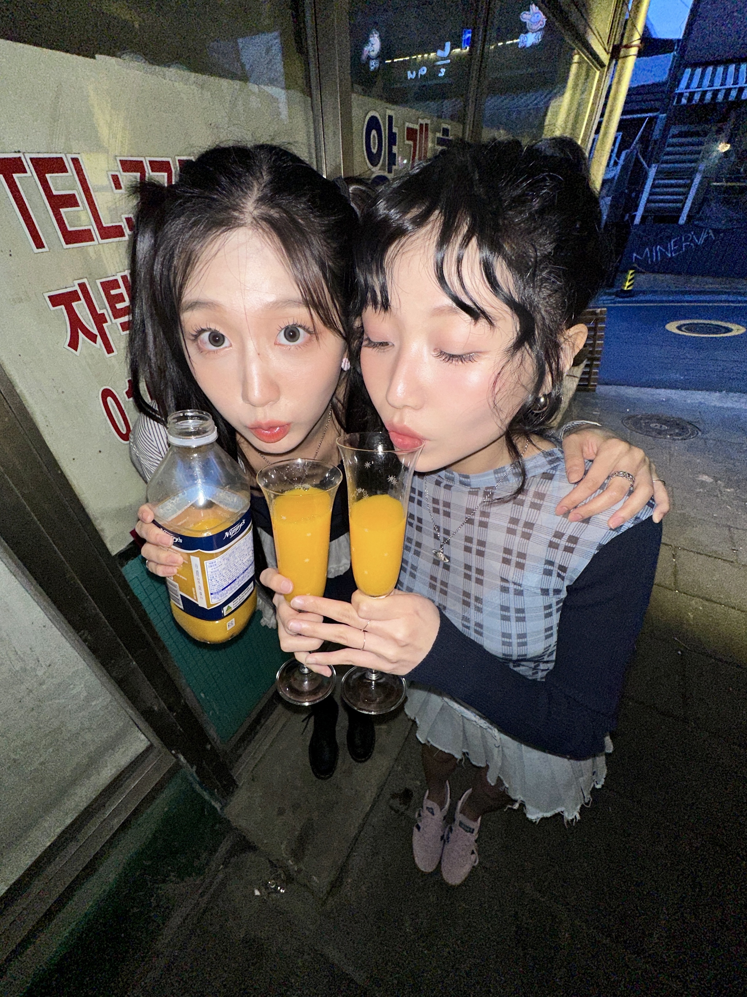 GNsD39vaAAAR71S?format=jpg&name=4096x4096