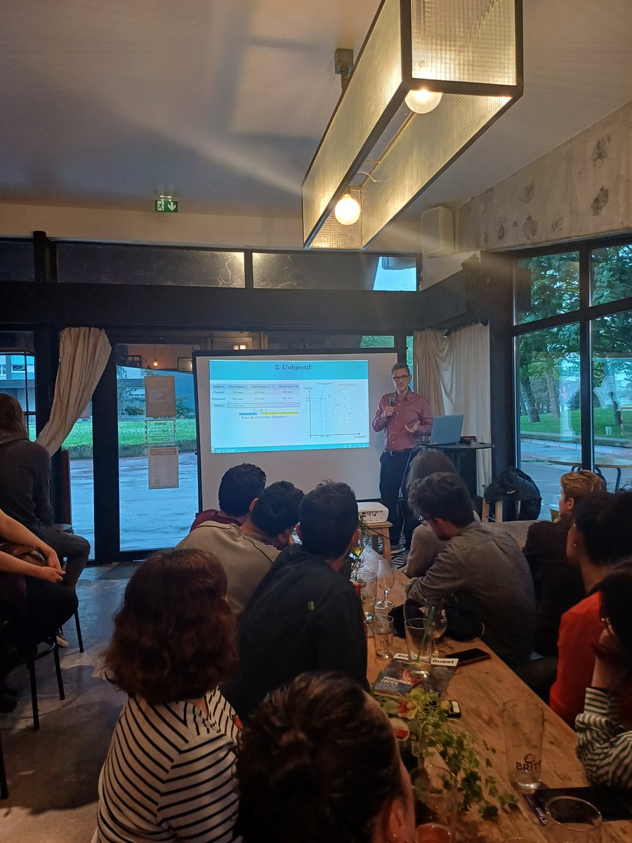 Anna Lokchine (@alokchine) on Twitter photo Pint Of science 202, c'est déjà terminé 😢
Merci à Elise Bannier, Jeremy Lefort-Besnard et Camille Muller pour leurs interventions sur l'imagerie cérébrale, le neurofeedback et le traitement de ces données par l'IA!
<a href="/empenn_lab/">Empenn</a> @irisa
<a href="/ElodieGermani/">Elodie Germani</a>
<a href="/pintofscienceFR/">Pint of Science FR</a>
#pint24 Pint Of science 202, c'est déjà terminé 😢
Merci à Elise Bannier, Jeremy Lefort-Besnard et Camille Muller pour leurs interventions sur l'imagerie cérébrale, le neurofeedback et le traitement de ces données par l'IA!
<a href="/empenn_lab/">Empenn</a> @irisa
<a href="/ElodieGermani/">Elodie Germani</a>
<a href="/pintofscienceFR/">Pint of Science FR</a>
#pint24