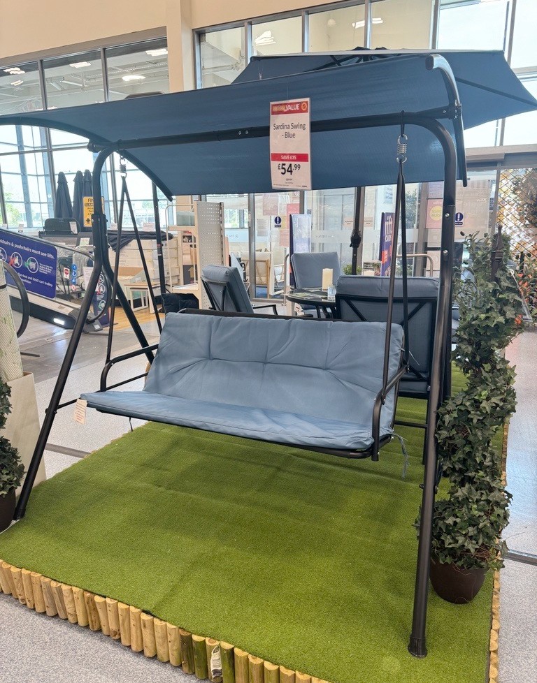 💥 UNBELIEVABLE VALUE 💥 Start swinging 😍👉 Shop today & SAVE £35 OFF the Sardina Swing, NOW only £54.99! bit.ly/4b7cSwP ✨ Cushions and canopy included! 🏃 ➡️ 🛒Available IN-STORES & ONLINE 🖱️ Click & Collect available in as little as 1 hour!