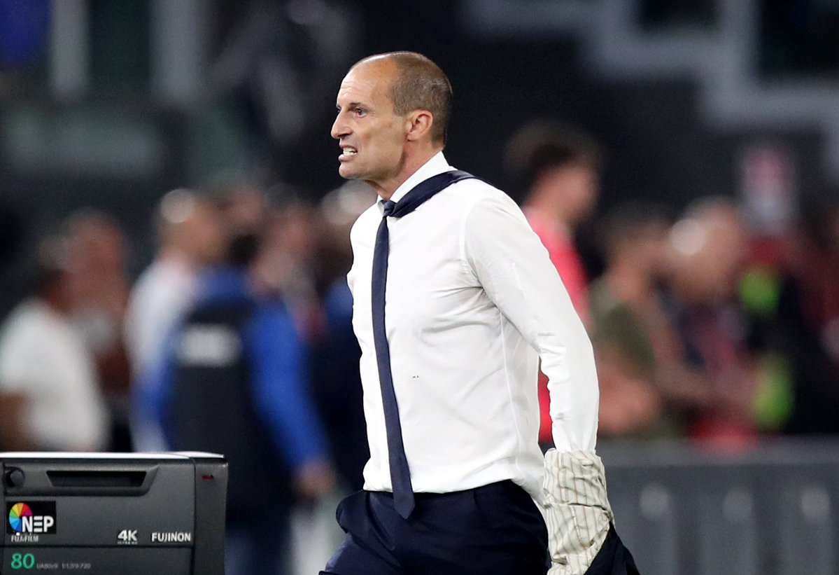 ⚪️⚫️❗️ Italian newspaper Tuttosport director Guido Vaciago: “After the game, Allegri told me: you’re a sh**y director! Write the truth in your newspaper, not what the club tells you”. “Look, I know where to come and get you. I know where to wait for you”. “I'll come and rip off