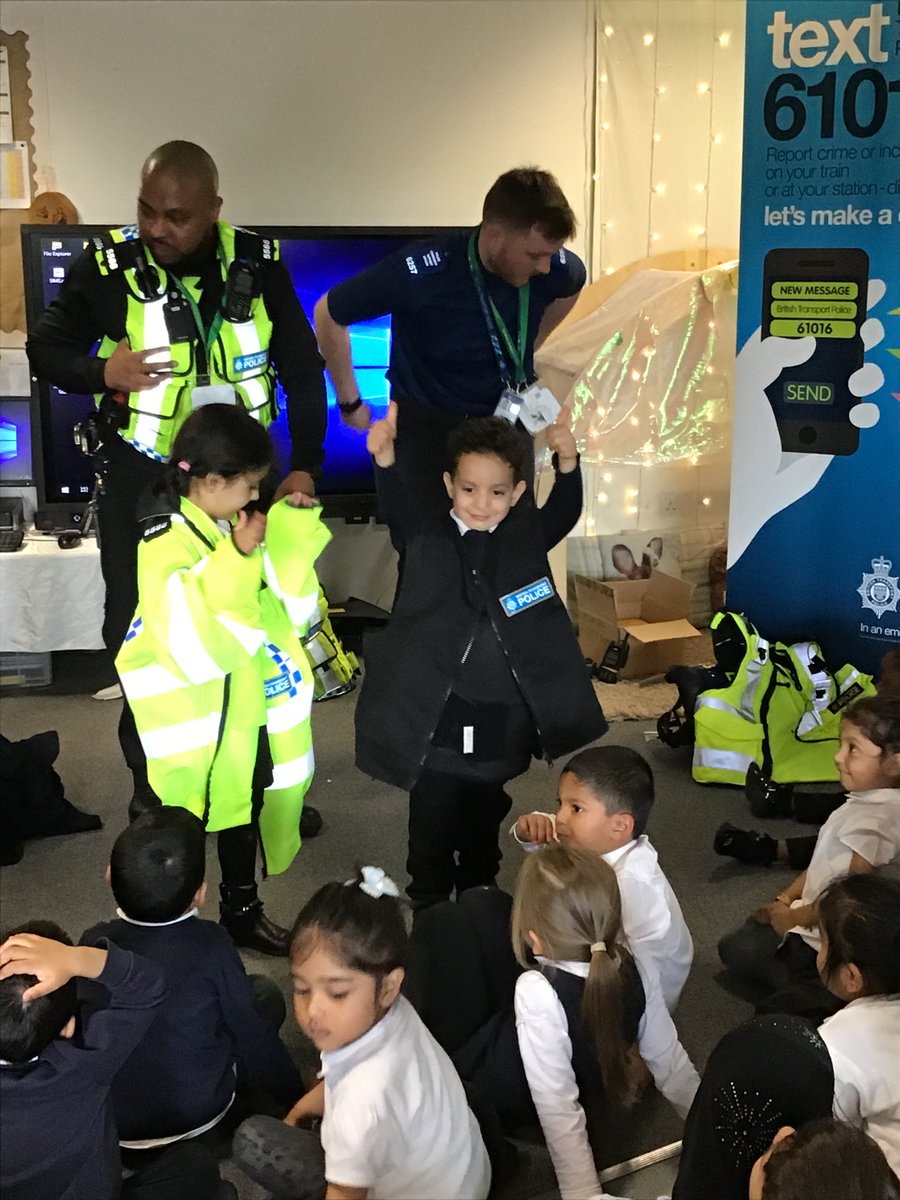 Nursery had a special visit from <a href="/WMPolice/">West Midlands Police</a>. 👮🚔 We learned all about how the police keep us safe.
We explored a real life police car and tried on the police officer's uniform... Although I think we have a bit of growing to do yet!
<a href="/LozellsPrimary/">LozellsPrimarySchool</a> <a href="/MrsAhmedLN/">MrsAhmed</a>
