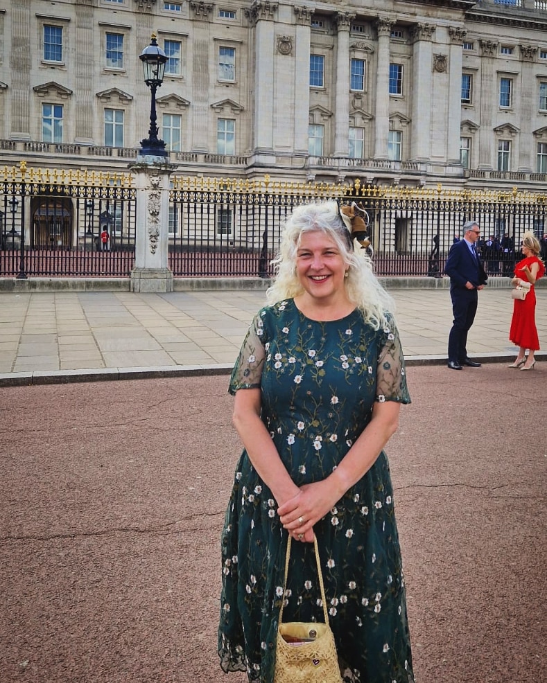 Brontë Parsonage Museum (@bronteparsonage) on Twitter photo Director Rebecca Yorke, representing the Brontë Parsonage Museum and Bradford at the Creative Industries Garden Party yesterday!
The party was held at Buckingham Palace to celebrate the creative arts across the UK 🌻
<a href="/bradford2025/">Bradford 2025</a>
<a href="/DCMS/">Department for Culture, Media and Sport</a>
<a href="/ace_national/">Arts Council England</a> Director Rebecca Yorke, representing the Brontë Parsonage Museum and Bradford at the Creative Industries Garden Party yesterday!
The party was held at Buckingham Palace to celebrate the creative arts across the UK 🌻
<a href="/bradford2025/">Bradford 2025</a>
<a href="/DCMS/">Department for Culture, Media and Sport</a>
<a href="/ace_national/">Arts Council England</a>