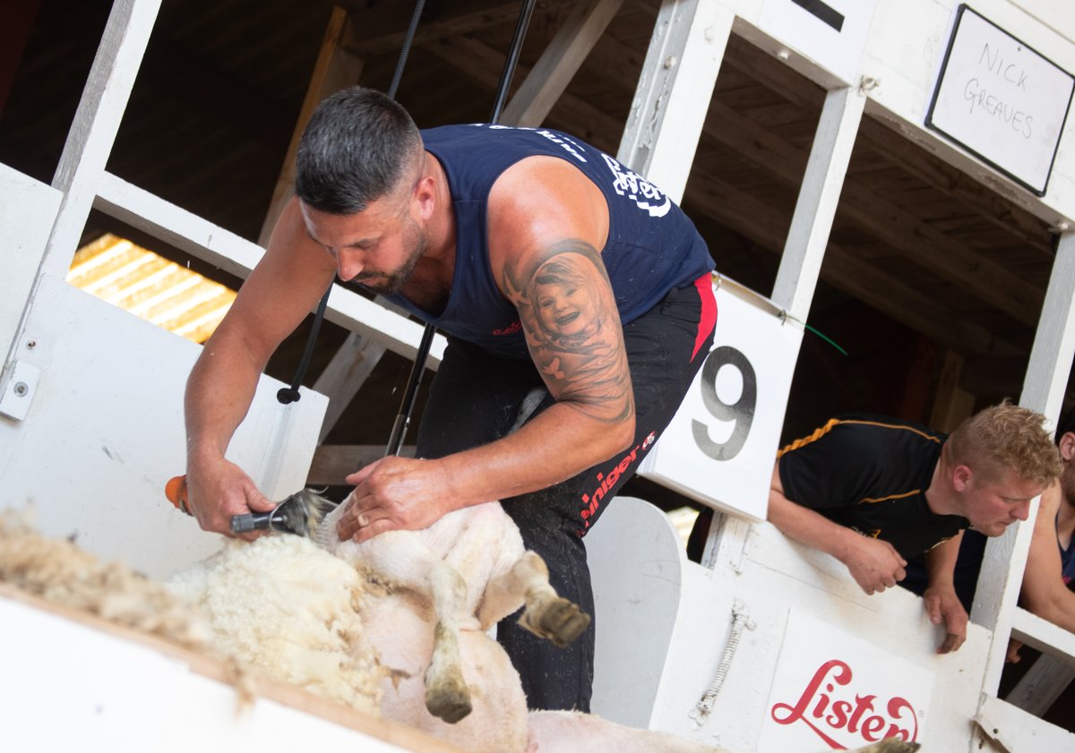 Just 1 DAY left to get your entries in for... 🐎 Show Jumping 🐑 Sheep Shearing ⭐ Entries close Friday 17th May 2024 ⭐ Enter now ➡️ loom.ly/mm-lxuI