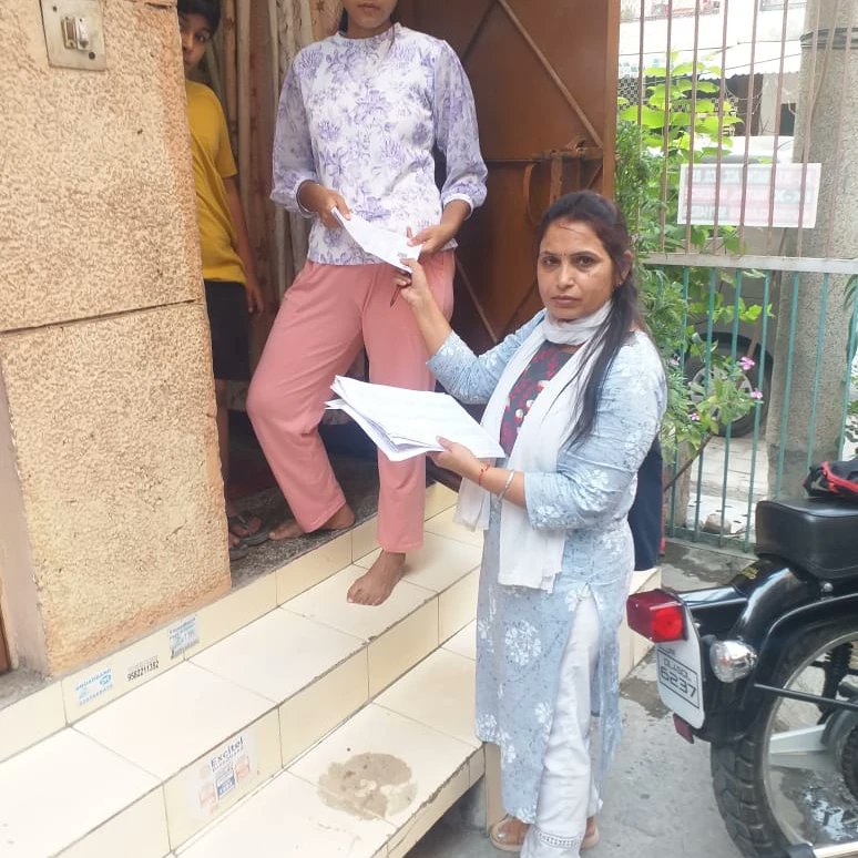 Distribution of VIS voters' slips by our hardworking BLOs of AC 6 Rithala in their respective polling stations on 15/5/24 @CeodelhiOffice @ECISVEEP #deshkagarv #chunavkaparv