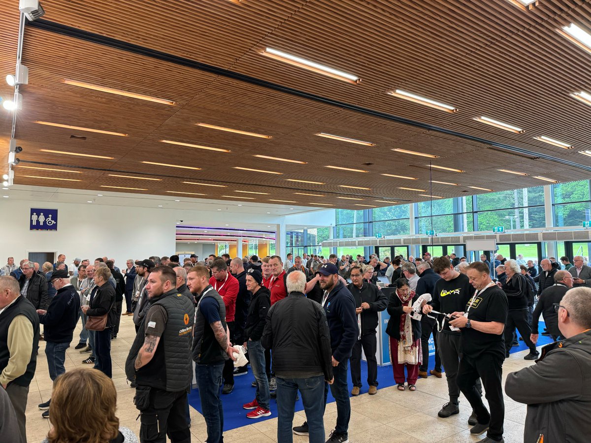 Toolfair_PBLive's tweet image. 📢 It’s SHOW TIME 📢 

If you’re lucky enough to live nearby to the Yorkshire Event Centre, Harrogate, be sure to join us for two action packed days full of demos, competitions, deals, freebies and more!
#toolfair #toolsgalore #toolboxessentials #tradies