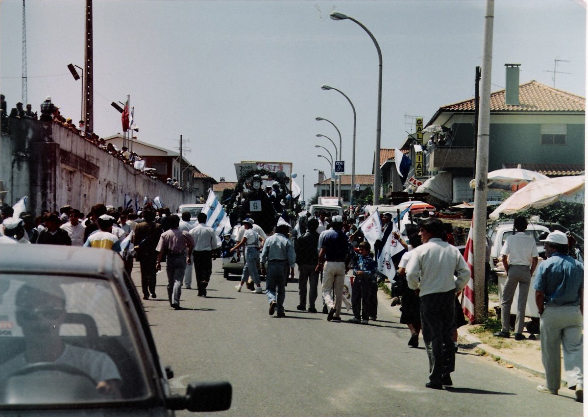 𝗔𝘀 𝗰𝗼𝗻𝗾𝘂𝗶𝘀𝘁𝗮𝘀 𝗱𝗲 𝗺𝗮𝗶𝗼 𝗮𝗶𝗻𝗱𝗮 𝗻𝗮̃𝗼 𝗮𝗰𝗮𝗯𝗮𝗿𝗮𝗺!🔵⚪
A 21 de maio de 1989, o CD Feirense voltou a conquistar - pela terceira vez - a subida para a Primeira Divisão do futebol português! Mais uma vez em frente ao Caldas, com um resultado final de 6-2💙