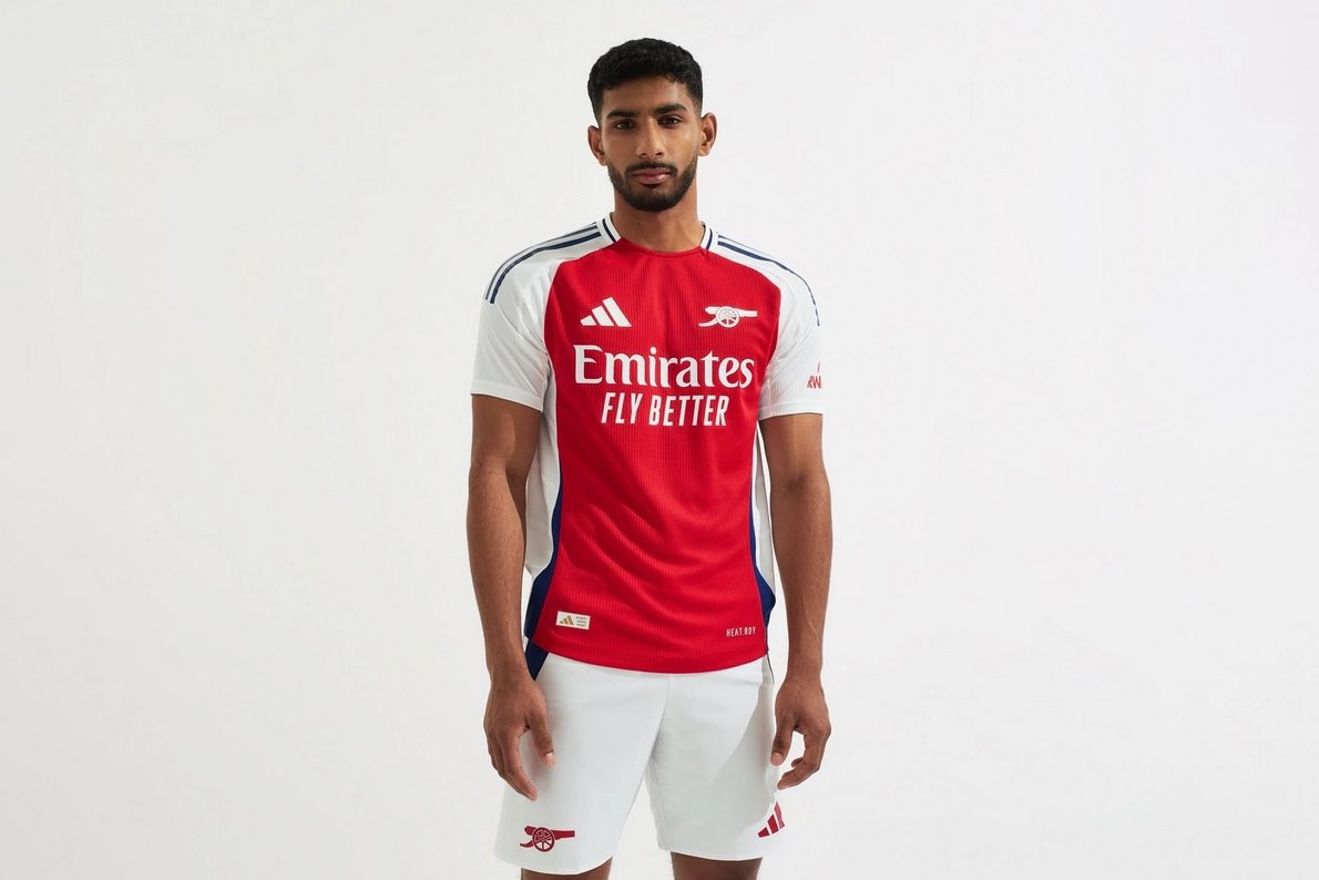 Bloody love ❤️ our new home shirt 24/25 - the cannon soooo much better than the old crest badge