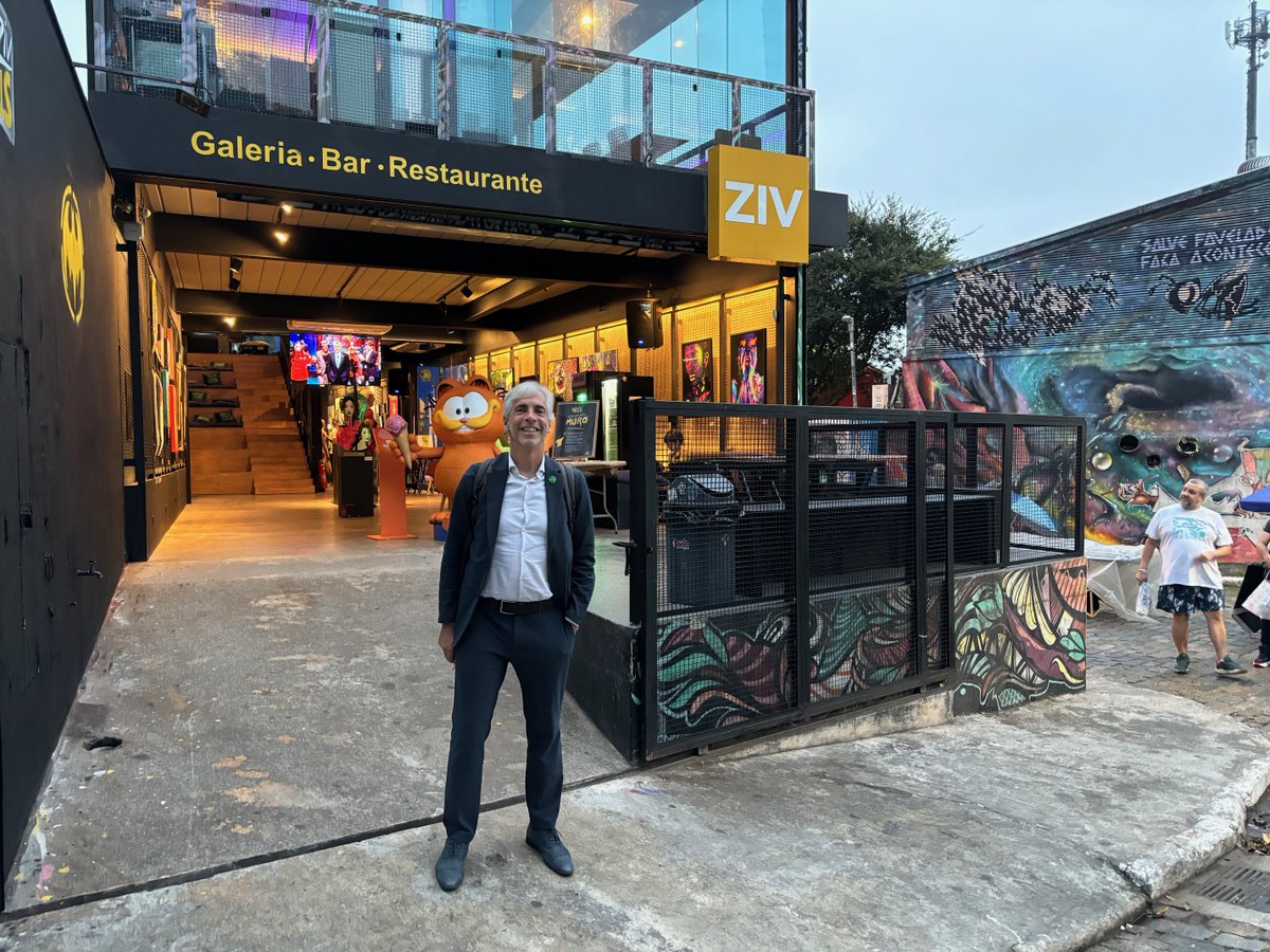 It's launch day for @techbraziladv🇧🇷 @RussShaw1 is on the ground in beautiful São Paulo with TBA's co-leads @SuzukiHenry and @ssinicco in preparation for the official launch at Ziv Gallery on Batman Alley 🦇 Stay tuned for more updates from the event.
